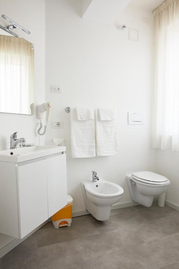 Le Vette Room&Breakfast Rovereto  Habitación foto